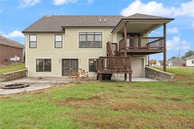 3401 Naples Way, Sellersburg, IN 47172