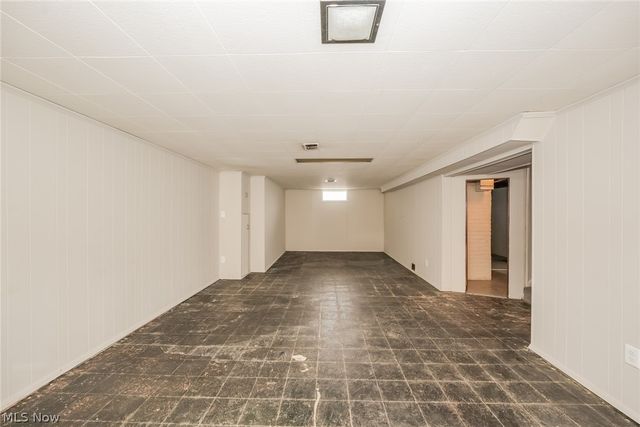 6045 Dunham Road, Maple Heights, OH 44137