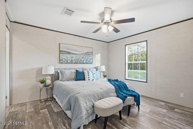 520 HICKORY NUT Trail, Satsuma, FL 32189