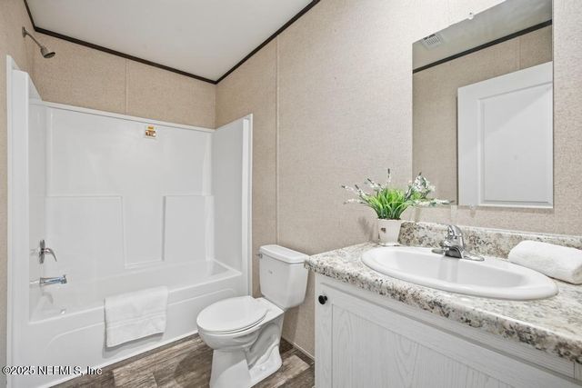 520 HICKORY NUT Trail, Satsuma, FL 32189