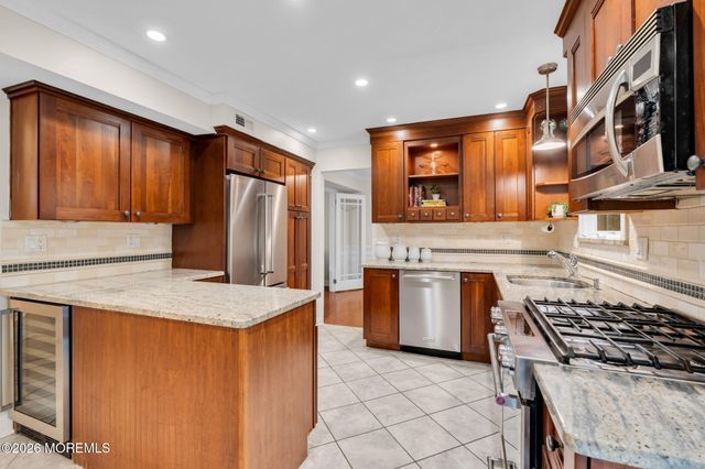 11 Cannonball Drive, Howell, NJ 07731