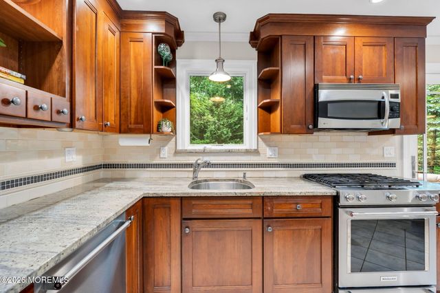11 Cannonball Drive, Howell, NJ 07731