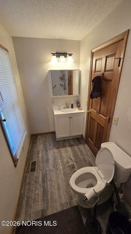 1725 Parkside Place, Findlay, OH 45840