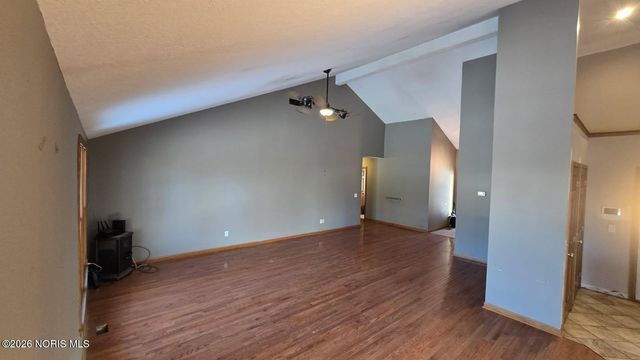 1725 Parkside Place, Findlay, OH 45840