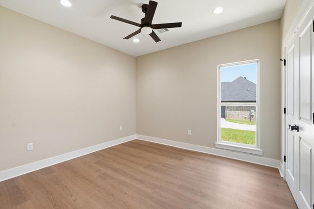 17 Ridgewood Drive, Greenbrier, AR 72032