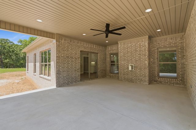 17 Ridgewood Drive, Greenbrier, AR 72032