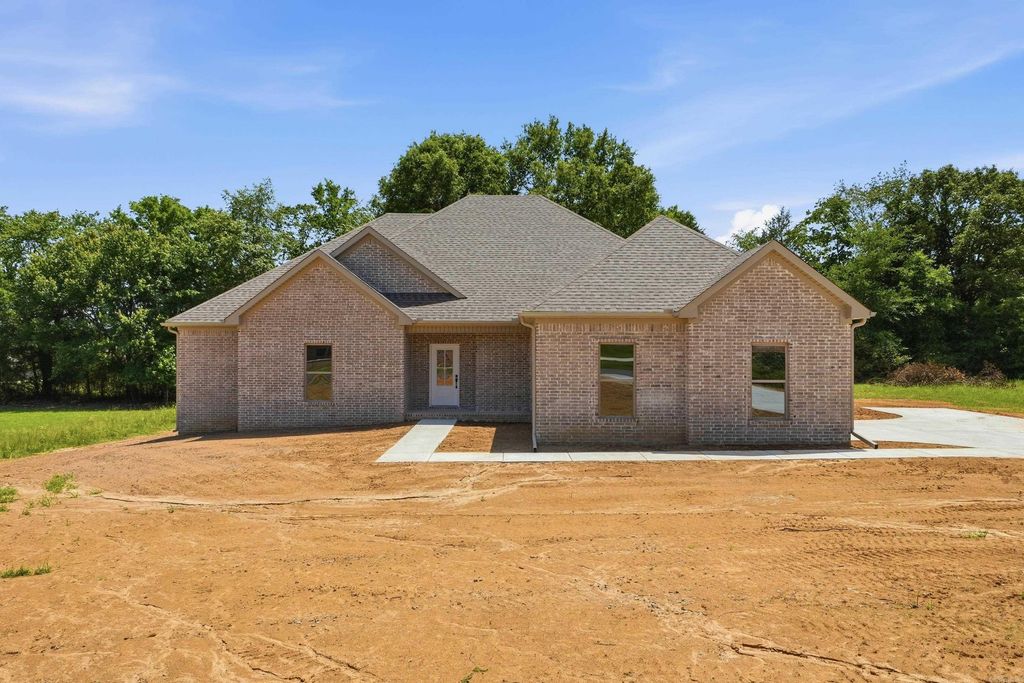 17 Ridgewood Drive, Greenbrier, AR 72032