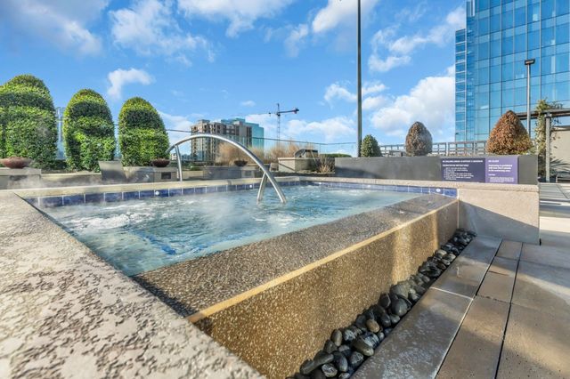 1212 Laurel St Apt 1915, Nashville, TN 37203