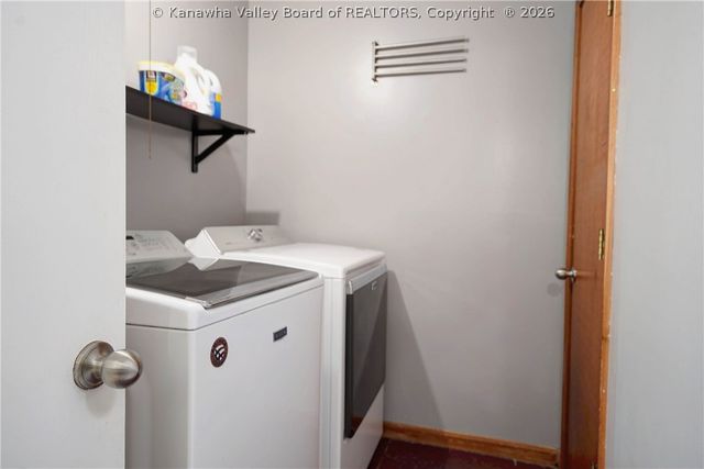 103 Timberlake Circle, Scott Depot, WV 25560