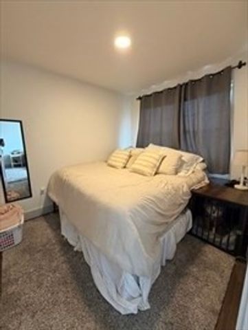 5 W. Dane St 7, Beverly, MA 01915
