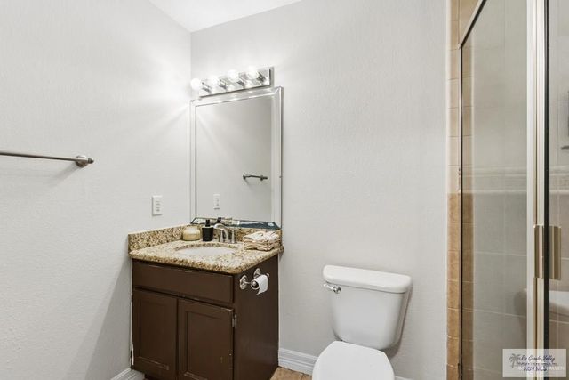 6651 Pine Creek Avenue, Brownsville, TX 78526