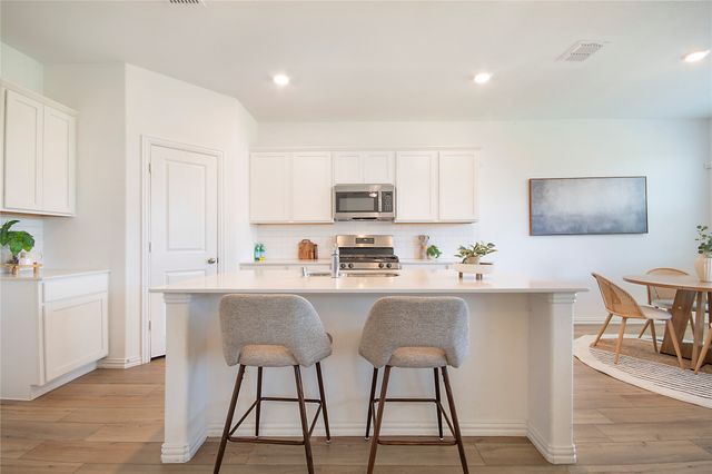 8012 Lindheimer Lane, Mckinney, TX 75071