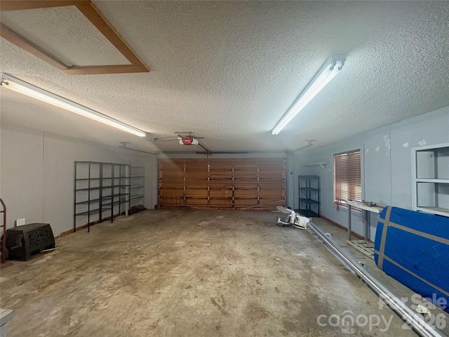 377 Upper Grassy Branch Road, Asheville, NC 28805