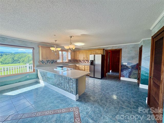 377 Upper Grassy Branch Road, Asheville, NC 28805