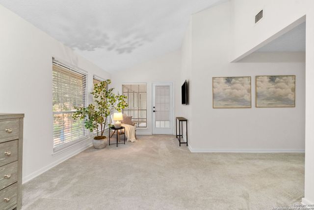 3605 Hidden Dr Apt C4, San Antonio, TX 78217