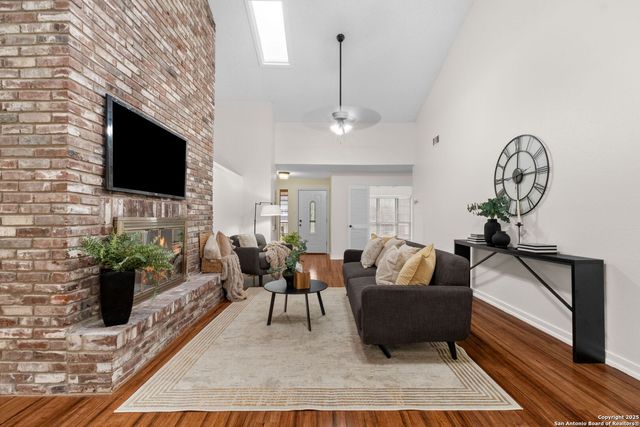 3605 Hidden Dr Apt C4, San Antonio, TX 78217