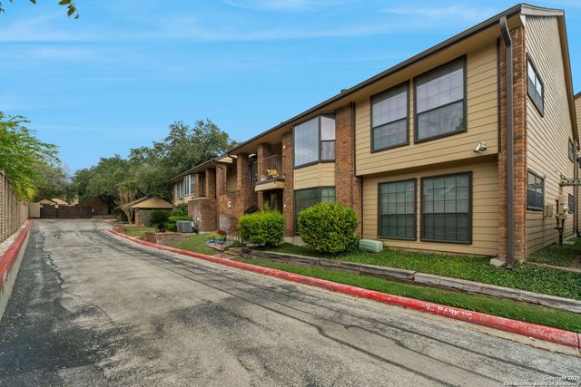 3605 Hidden Dr Apt C4, San Antonio, TX 78217
