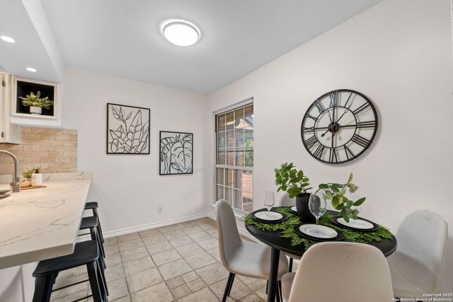 3605 Hidden Dr Apt C4, San Antonio, TX 78217