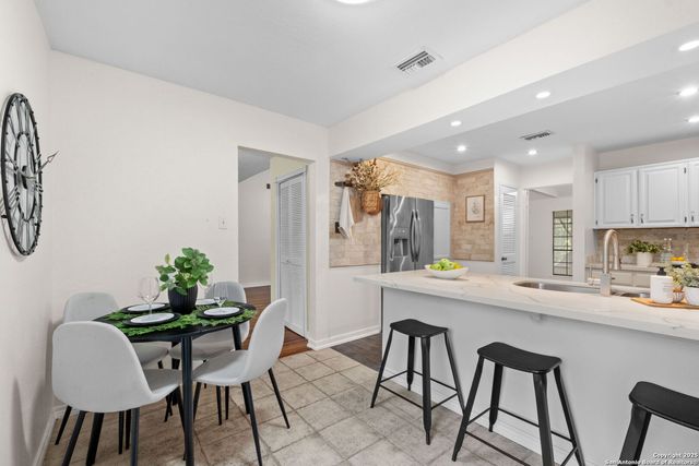 3605 Hidden Dr Apt C4, San Antonio, TX 78217