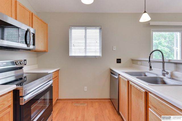 17849 Olive Street, Omaha, NE 68136