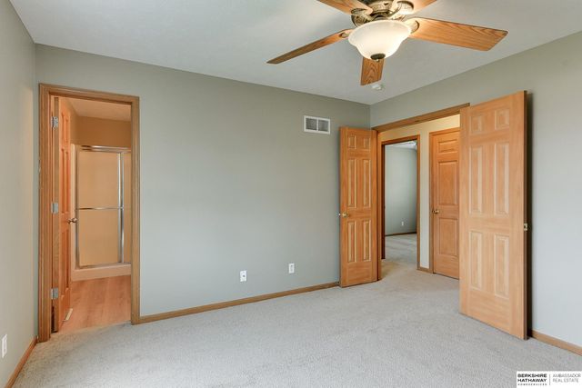 17849 Olive Street, Omaha, NE 68136