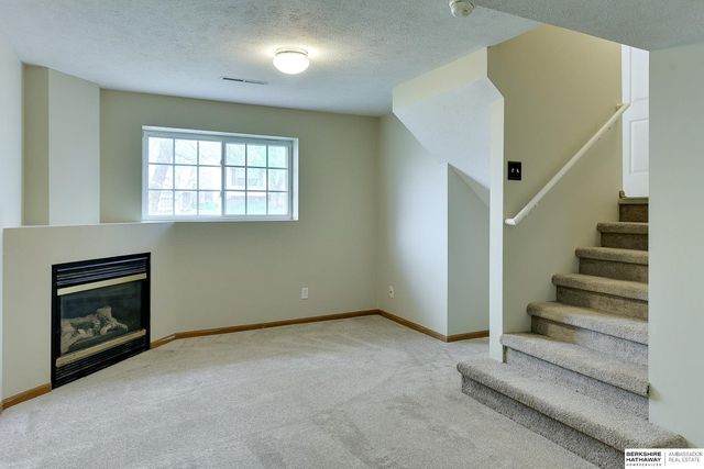 17849 Olive Street, Omaha, NE 68136