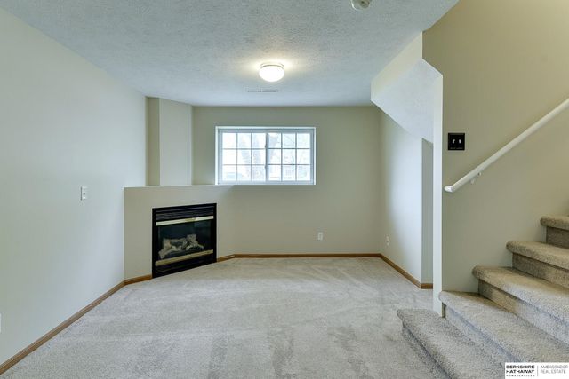 17849 Olive Street, Omaha, NE 68136