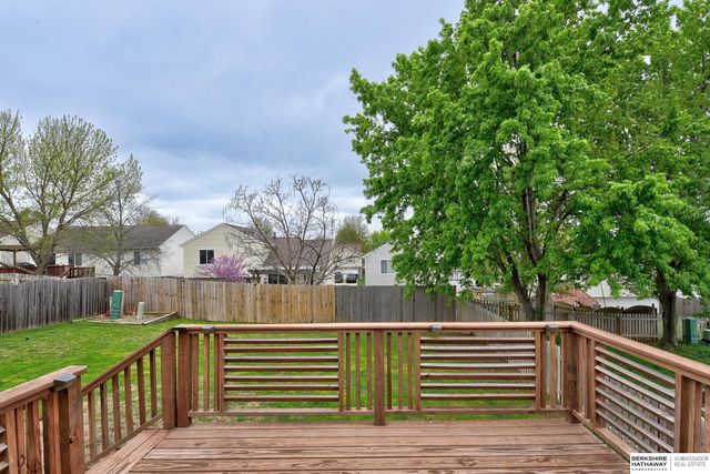 17849 Olive Street, Omaha, NE 68136