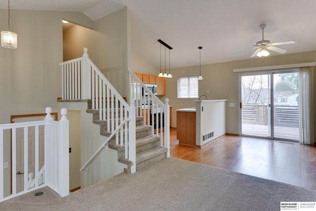 17849 Olive Street, Omaha, NE 68136