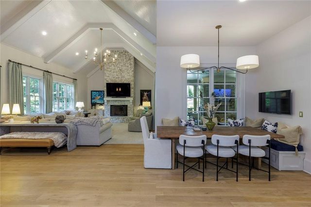 705 Langford Lane NW, Sandy Springs, GA 30327