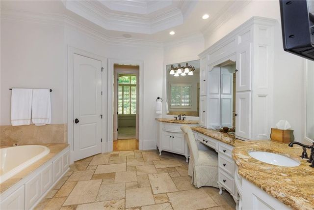 705 Langford Lane NW, Sandy Springs, GA 30327
