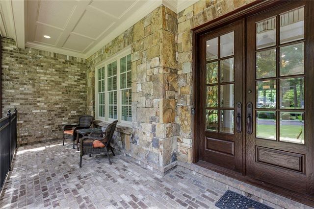 705 Langford Lane NW, Sandy Springs, GA 30327
