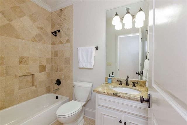 705 Langford Lane NW, Sandy Springs, GA 30327