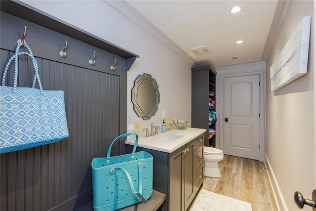 705 Langford Lane NW, Sandy Springs, GA 30327