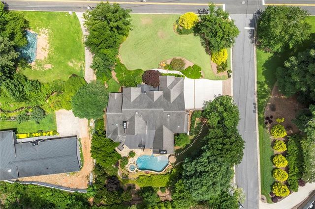 705 Langford Lane NW, Sandy Springs, GA 30327