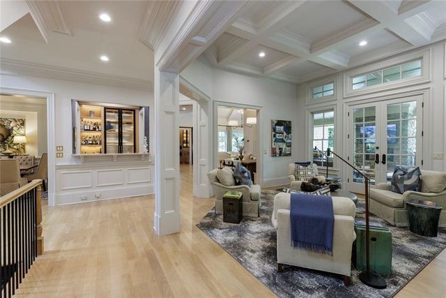 705 Langford Lane NW, Sandy Springs, GA 30327