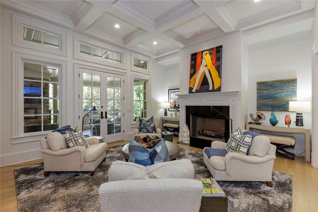 705 Langford Lane NW, Sandy Springs, GA 30327