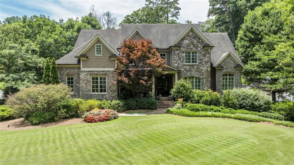 705 Langford Lane NW, Sandy Springs, GA 30327