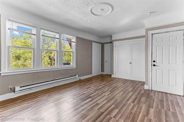 14814 Sussex Street, Detroit, MI 48227