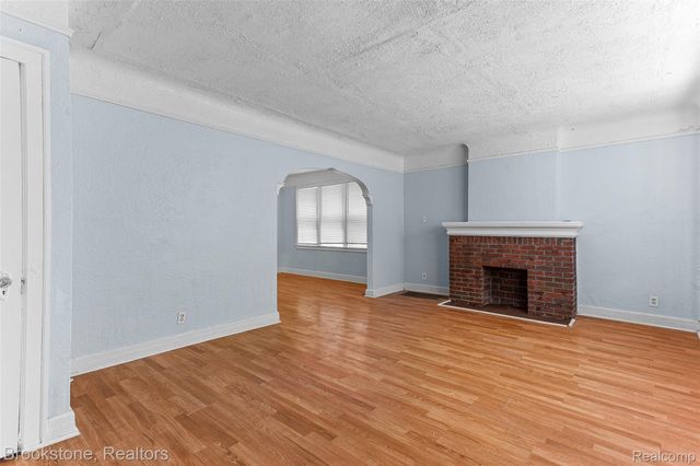 14814 Sussex Street, Detroit, MI 48227