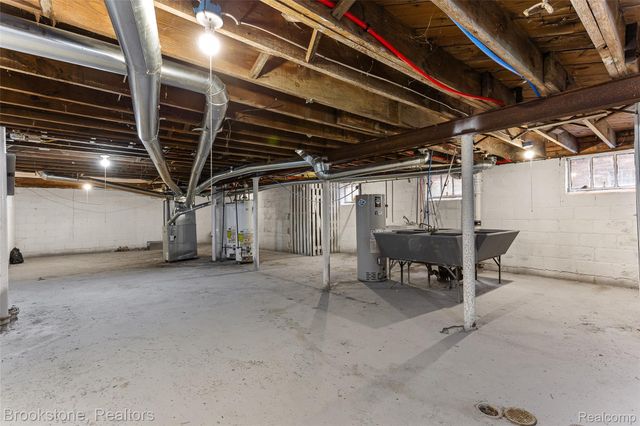 14814 Sussex Street, Detroit, MI 48227