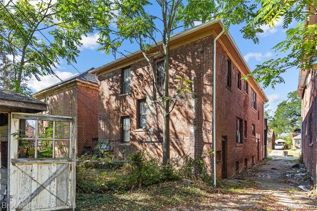 14814 Sussex Street, Detroit, MI 48227