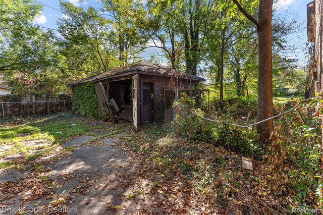 14814 Sussex Street, Detroit, MI 48227