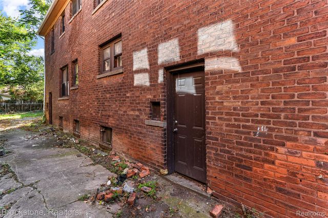 14814 Sussex Street, Detroit, MI 48227