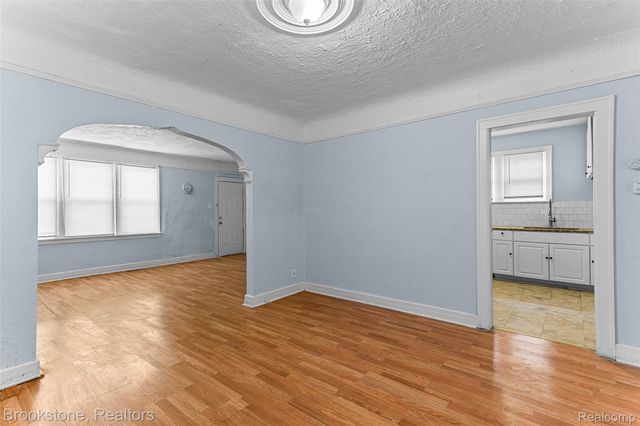 14814 Sussex Street, Detroit, MI 48227