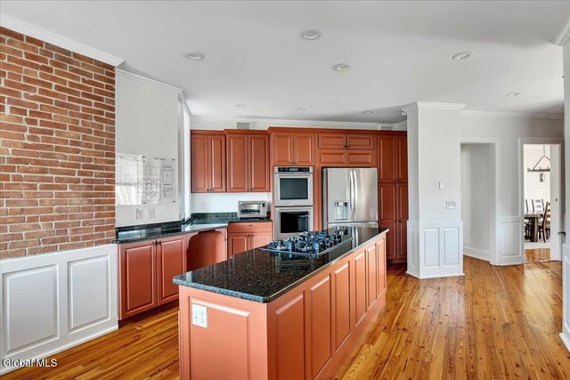 2 Clement Avenue, Saratoga Springs, Inside, NY 12866