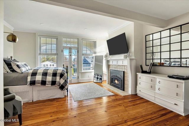 2 Clement Avenue, Saratoga Springs, Inside, NY 12866