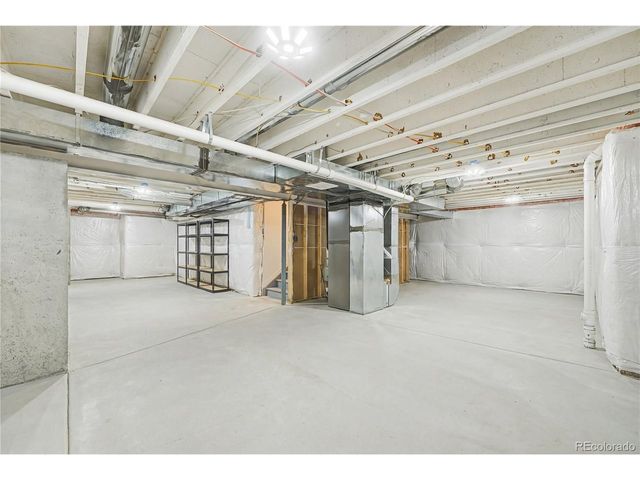 24781 E Tennessee Ave, Aurora, CO 80018