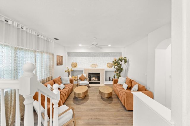 5001 Hari Gopal Way, Sacramento, CA 95823