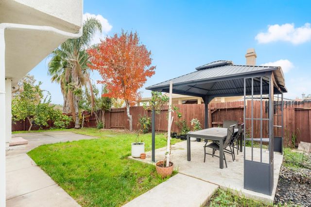 5001 Hari Gopal Way, Sacramento, CA 95823